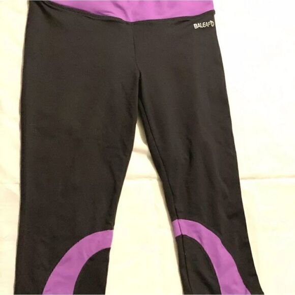 BALEAF Women's Small Black Purple Activewear Capri Leggings (A1) - Picture 1 of 8